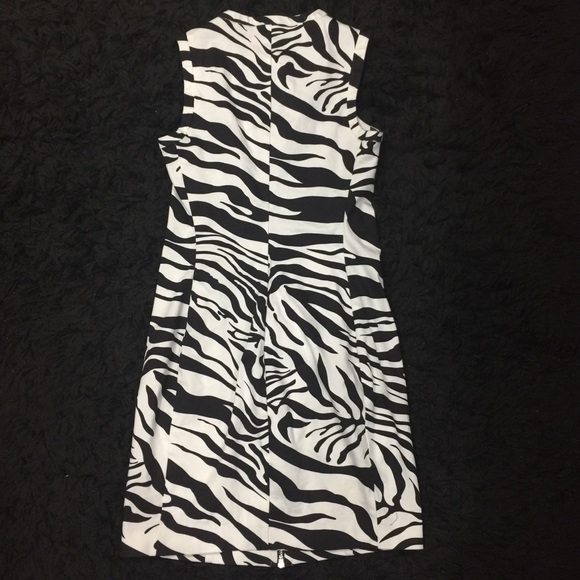 NWOT Cache Zebra Print Cocktail Dress - Picture 2 of 2